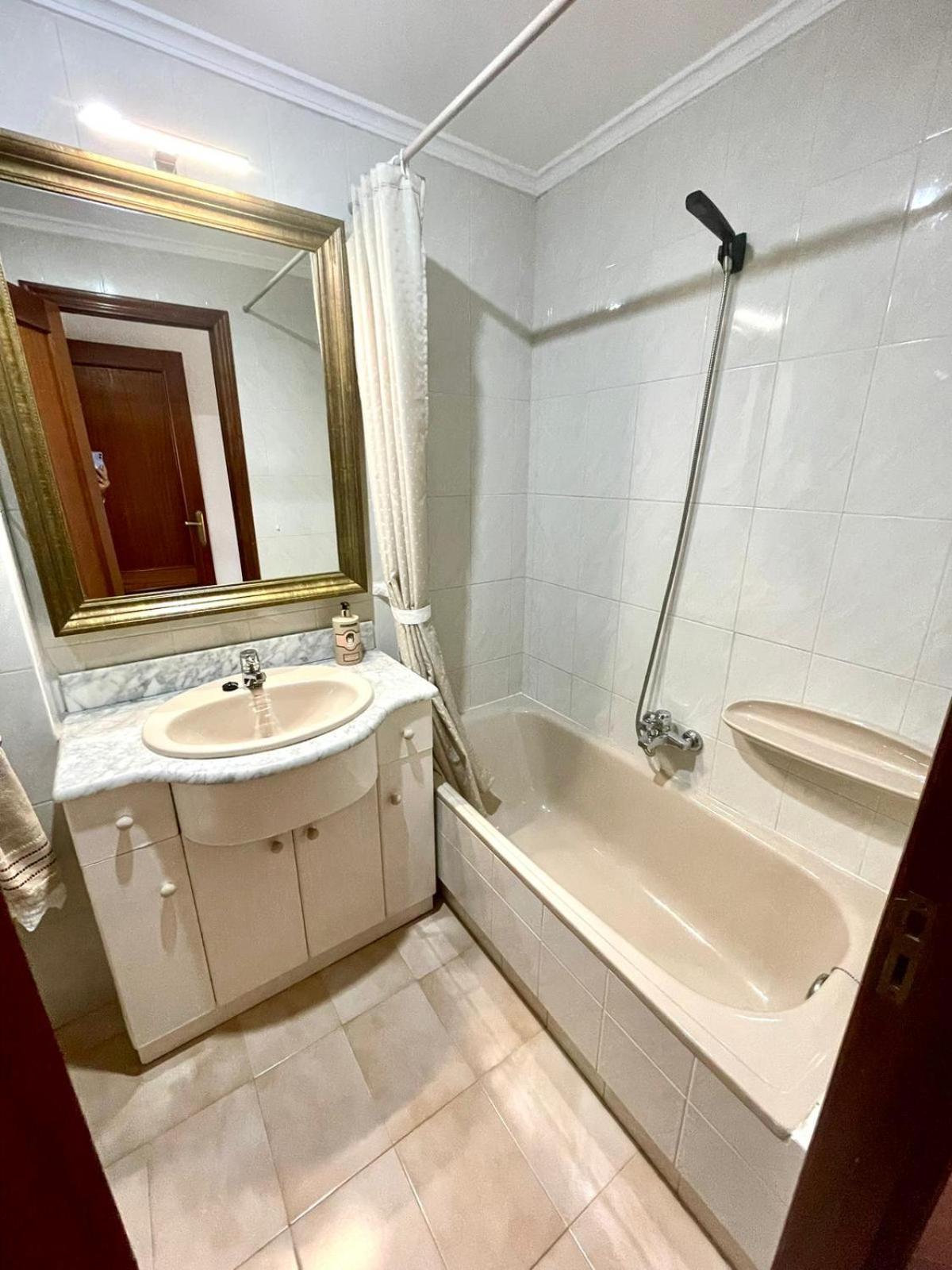 El Piso De Sabina Apartment Santander Exterior photo